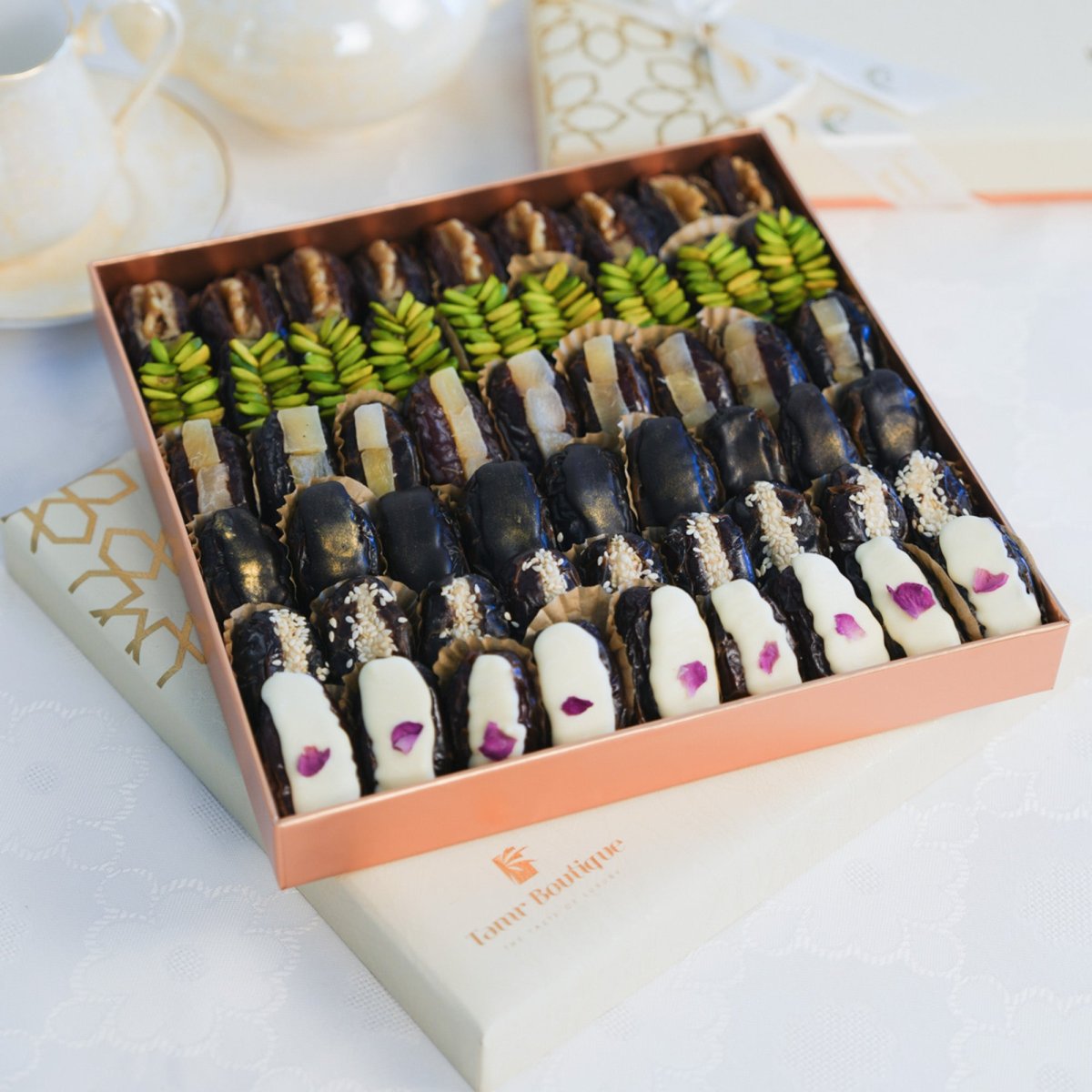 Noor Box - Pure Indulgence Collection